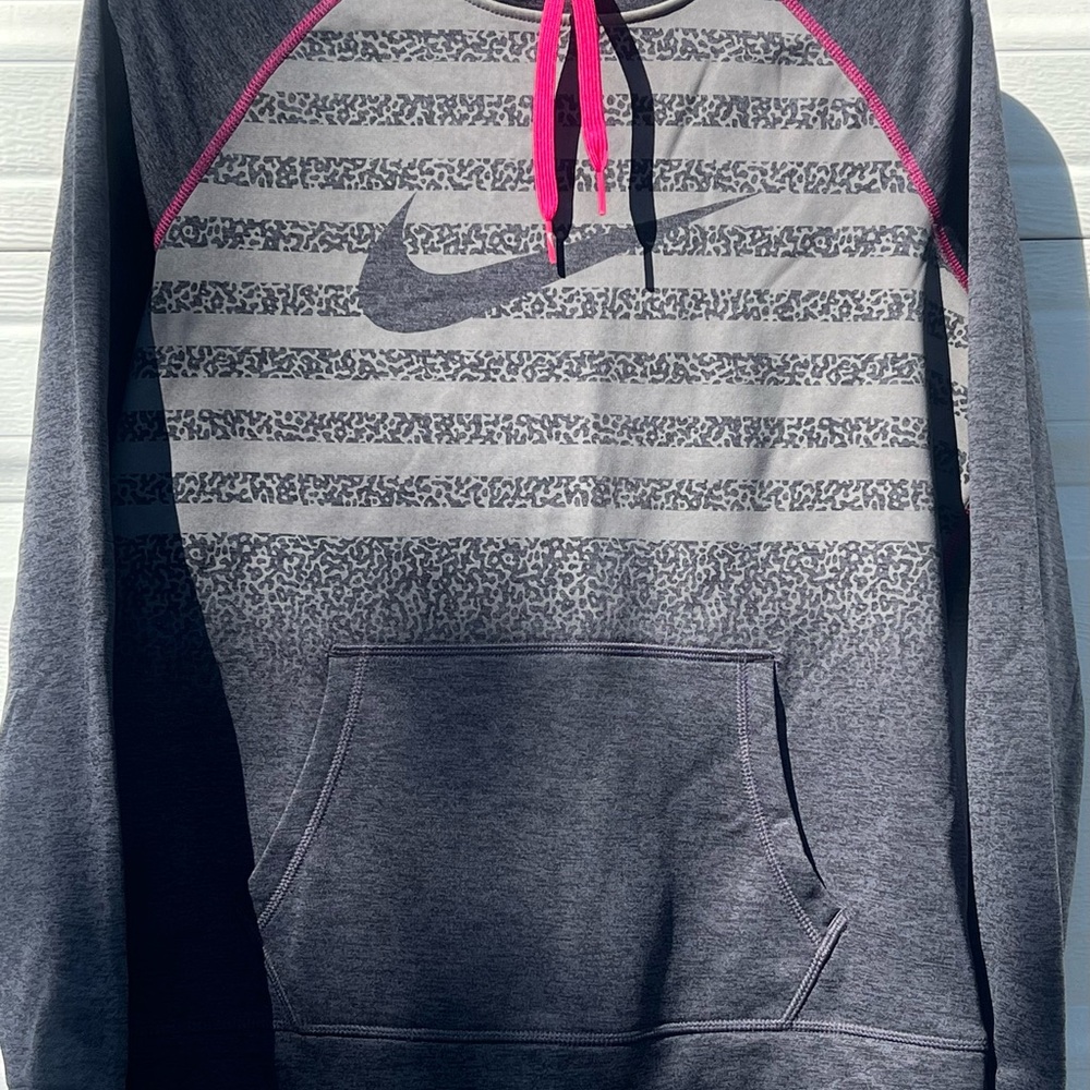 NWOT Nike Women's Striped Gray and Pink Hoodie